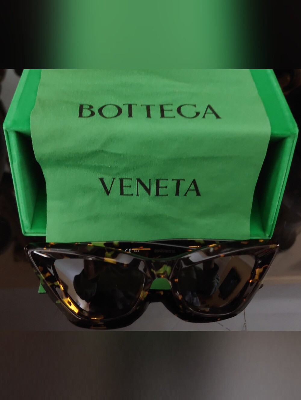 Bottega Veneta Cat Eye Sunglasses Tortoise Shell Design